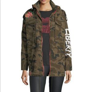 Romeo + Juliet Floral Embroidered Liberty Hidden Hoodie Camo Utility Jacket